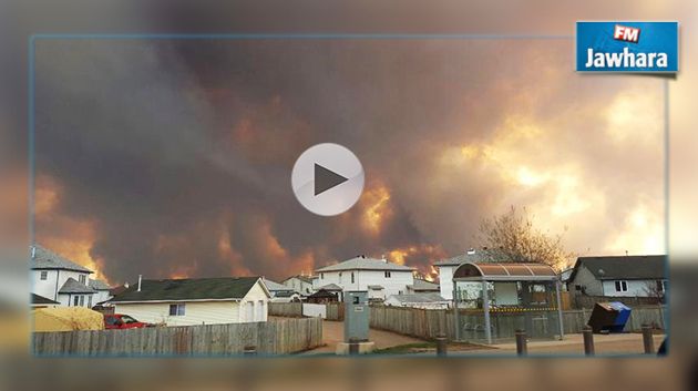 Canada : En vidéo, des quartiers entiers réduits en cendres suite à un gigantesque incendie