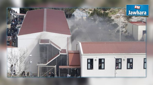 Lampedusa: Un centre d’accueil pour les réfugiés incendié par les migrants