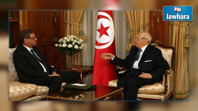 Le gouvernement d'union nationale au centre de la réunion entre BCE et Essid