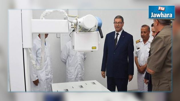 Habib Essid inaugure la clinique militaire multi-spécialités au Kef