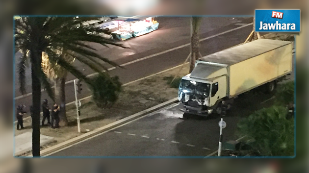 Attentat de Nice: Une «grenade inopérante» et des «armes longues factices» dans le camion