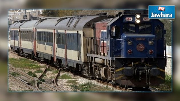 Incendie d'une locomotive de train à Bouargoub