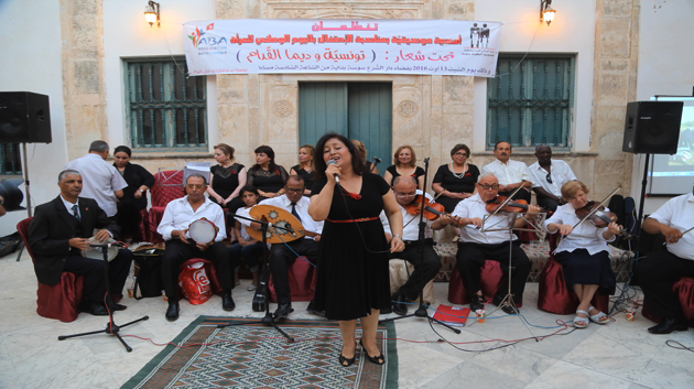 Soirée musicale dans la Maison Charaa à l'occasion de la fête nationale de la femme
