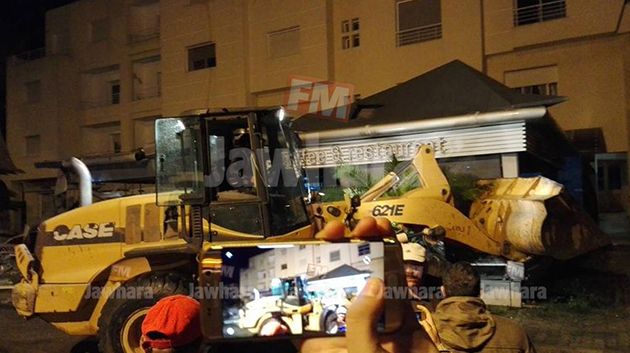Destruction de terrasses de cafés anarchiques aux Berges du Lac II