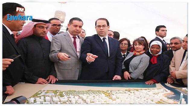 Youssef Chahed donne le premier coup de pioche du mégaprojet du Port financier de Tunis