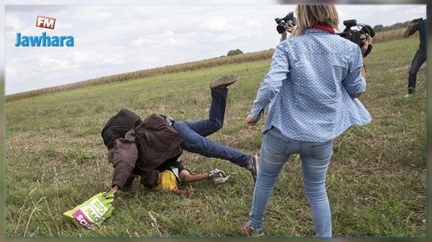 Hongrie: 3 ans de prison pour la journaliste ayant frappé des migrants