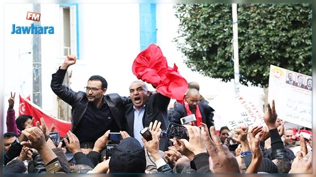 Des prélèvements sur les salaires des enseignants grévistes