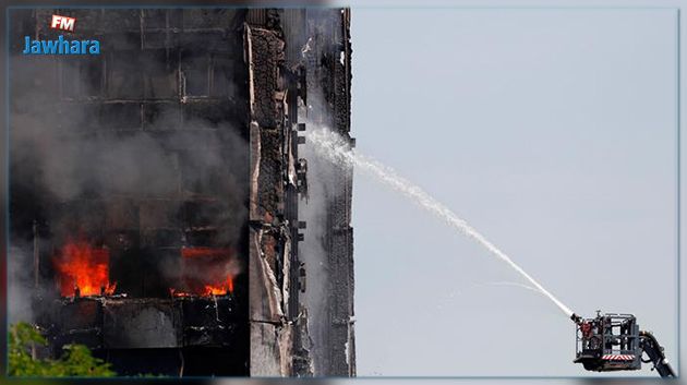 Londres : Le bilan de l’incendie de la tour Grenfell s’alourdit