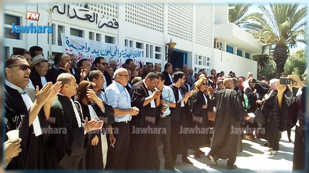 Mahdia : Les avocats observent un rassemblement protestataire