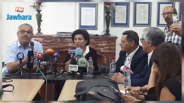 Radhia Nasraoui met fin à sa grève de la faim