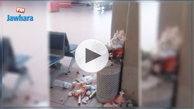 En vidéo, un touriste scandalisé face à l'état de l'aéroport en Tunisie
