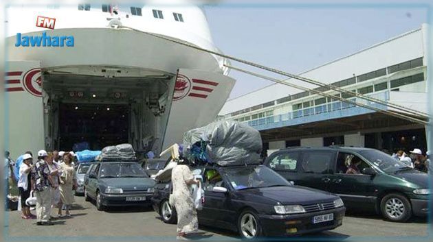 Les véhicules dont le toit est chargé de bagages ne sont plus interdits au port de la Goulette
