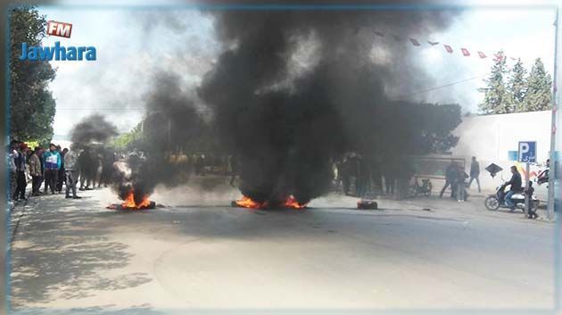 Oueslatia : Les ouvriers de chantiers protestent