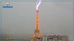 En vidéo, la tour Eiffel frappée par la foudre