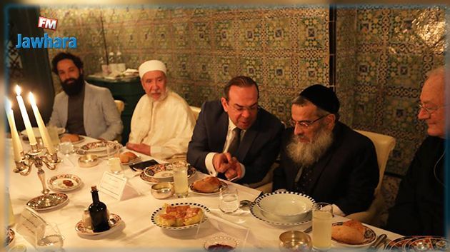 Ben Gharbia partage un repas d'Iftar avec les représentants des trois religions monothéistes