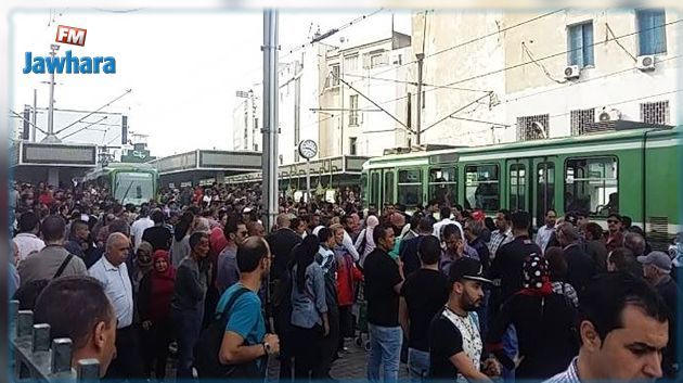 Reprise du trafic du métro après une perturbation dans la station de la cité El Khadhra