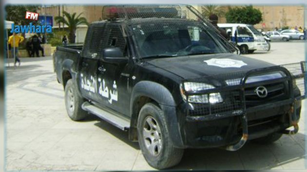Sousse : Un individu recherché par les autorités essaie de foncer un policier