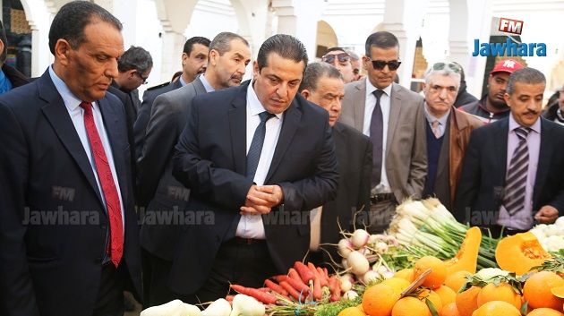 Le ministre auprès du chef du gouvernement, chargé de l'Economie sociale et solidaire en visite au marché de Béb Jedid