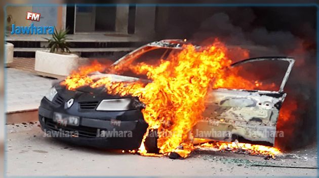 Sousse : Une voiture prend feu à Sahloul