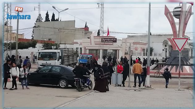 Augmentation du prix des carburants : Des protestataires ferment plusieurs artères à Monastir