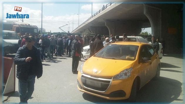 Manouba : trafic paralysé au niveau des ronds-points Denden et Oued Ellil