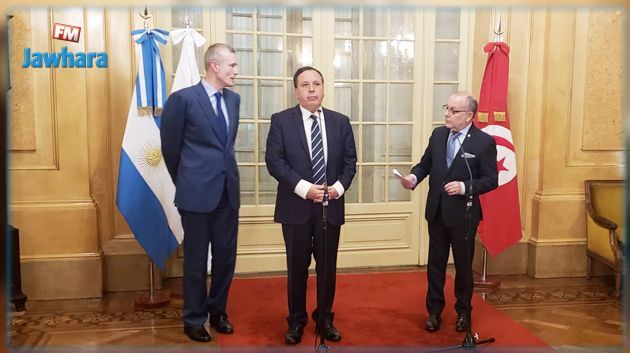 Jhinaoui rencontre son homologue argentin Jorge Faurie à Buenos Aires