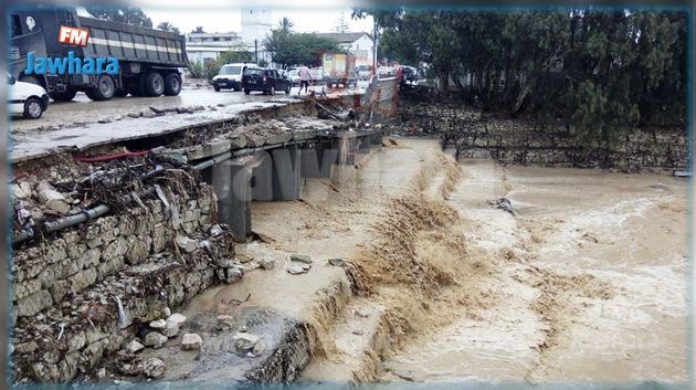 Tabarka : Effondrement du gabion de protection du pont de Brirem