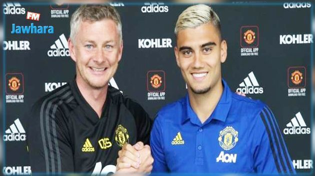 Andreas Pereira prolonge à Manchester United