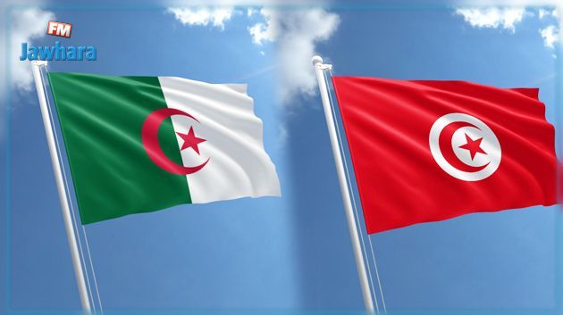 Le chef du gouvernement effectue une visite officielle en Algérie