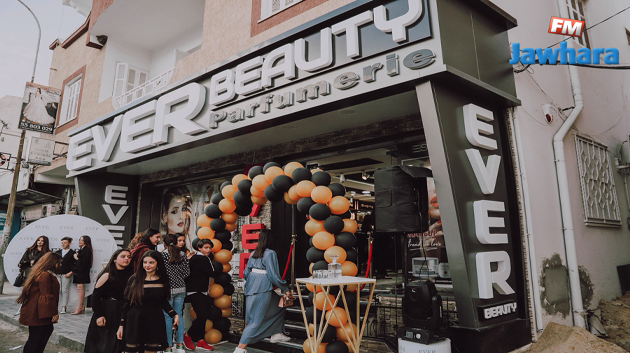 Inauguration de parfumerie 