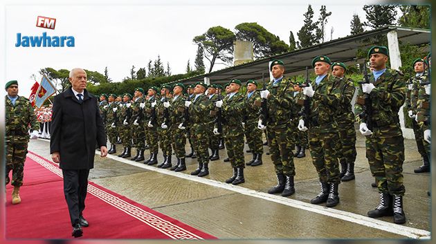 Kais Saied visite la caserne militaire de Rmadia à Bizerte