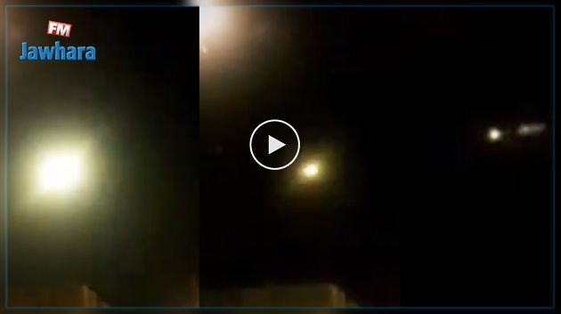 Crash du Boeing en Iran : Une vidéo semble montrer l'avion frappé par un missile