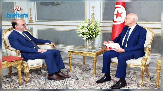 Interprétation de la constitution : Première réaction du président de la République