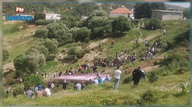Renversement d'un camion chargé de médicaments à Ain Drahem : Décès du conducteur