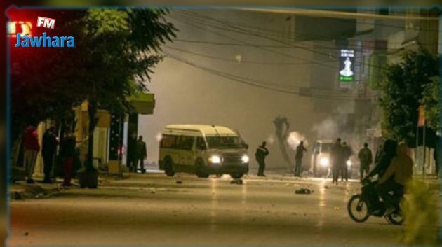 Troubles nocturnes à Nabeul : 98 personnes arrêtées, 8 sécuritaires blessés