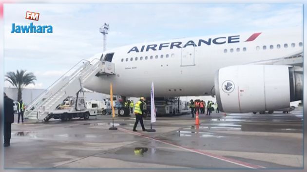 Aéroport Tunis-Carthage : Arrivée des premières doses du vaccin anti-covid