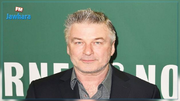 L'acteur américain Alec Baldwin a tué une femme et blessé une autre personne sur le tournage d'un western