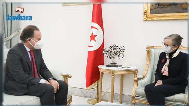 La Cheffe du gouvernement reçoit l’ambassadeur d’Espagne à Tunis