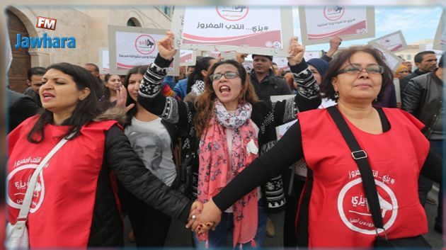 D'anciens membres de l'UGET fichées par la police continuent d'observer un sit-in au siège de la LTDH