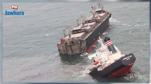 Un navire coupé en deux fait 27 disparus en Chine