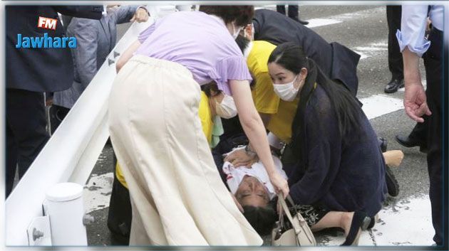 L'ancien Premier ministre japonais Shinzo Abe grièvement blessé par balle