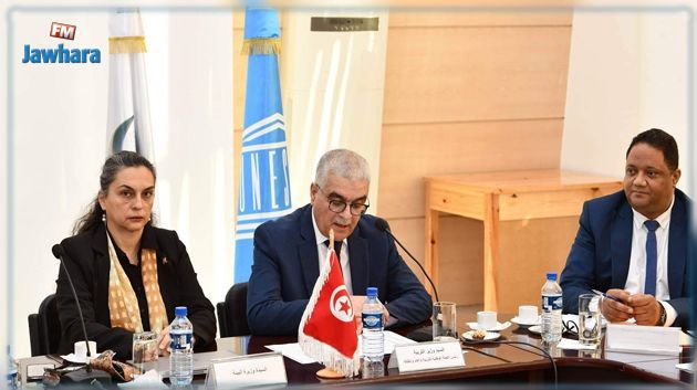 Séances de travail consacrées au suivi des projets élaborés avec l'UNESCO, l'ALECSO et l'ISESCO