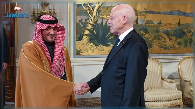 Le président de la République s'entretient avec le ministre saoudien de l'Intérieur