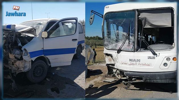 Nabeul : Une collision entre un bus et un véhicule de transport en commun fait 15 blessés
