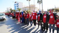  Main dans la main, Nous sommes tous la Tunisie