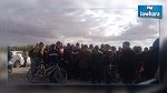 En colère, les familles d'otages tunisiens en Libye bloquent la route reliant Enfidha à Kairouan