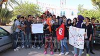 Djerba : Collégiens et lycéens manifestent contre l'annulation de la semaine bloquée