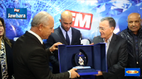 Aymen Abdennour reçoit le prix Jawhara FM de meilleur joueur de l’année 2015
