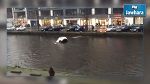 Une mère et son enfant bloqués dans leur voiture au milieu du canal sauvés in extremis