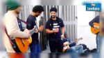 Des musiciens tunisiens embarqués au poste de police pour avoir joué dans la rue (vidéo)